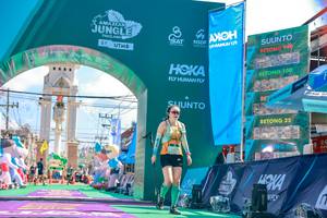 BIB: 140, 100
                            <button type="button" onclick="openModal(24864280)" class="btn btn-primary btn-sm float-right btn-popup" data-toggle="modal" data-target=".modal-high-quality">
                        <i class="fas fa-shopping-cart"></i> Add to Cart
                    </button>
                                            <button type="button" onclick="isThisMe(24864280, true)" class="btn btn-success btn-sm float-right btn-popup btn-isme hidden" data-toggle="tooltip" data-placement="bottom" title="นี่คือรูปของคุณใช่ไหม คลิกที่นี่เพื่อเอาเข้าอัลบั้ม">
                        <i class="fas fa-plus"></i> Add to album
                    </button>
                    <button type="button" onclick="isThisMe(24864280, false)" class="btn btn-warning btn-sm float-right btn-popup btn-isnotme hidden">
                        <i class="fas fa-ban"></i> Remove from album
                    </button>